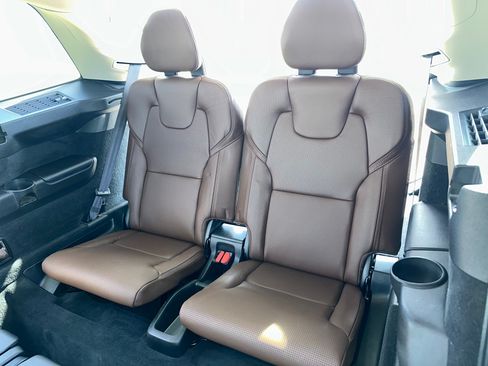 Used 2020 Volvo XC90 T6 Inscription w/ Protection Package Premier image 24