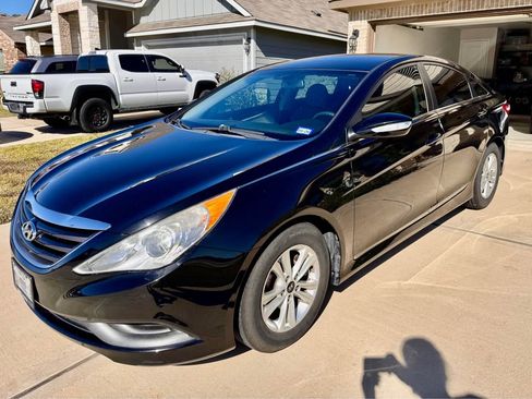 Used 2014 Hyundai Sonata GLS w/ Popular Equipment Group 2 image 2