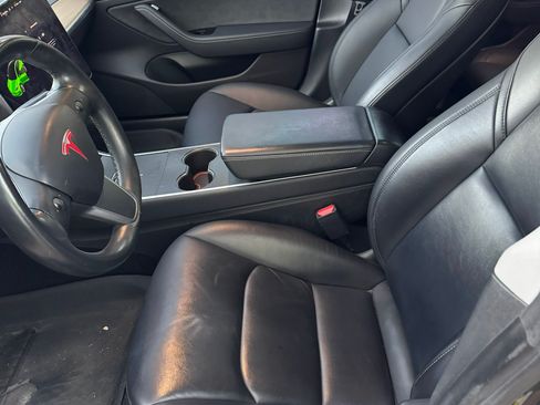 Used 2019 Tesla Model 3 Standard Range Plus image 25