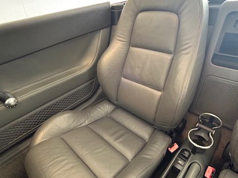 Used 2004 Audi TT 1.8T image 22