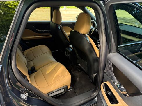 Used 2022 Lincoln Corsair Grand Touring AWD/4WD image 11