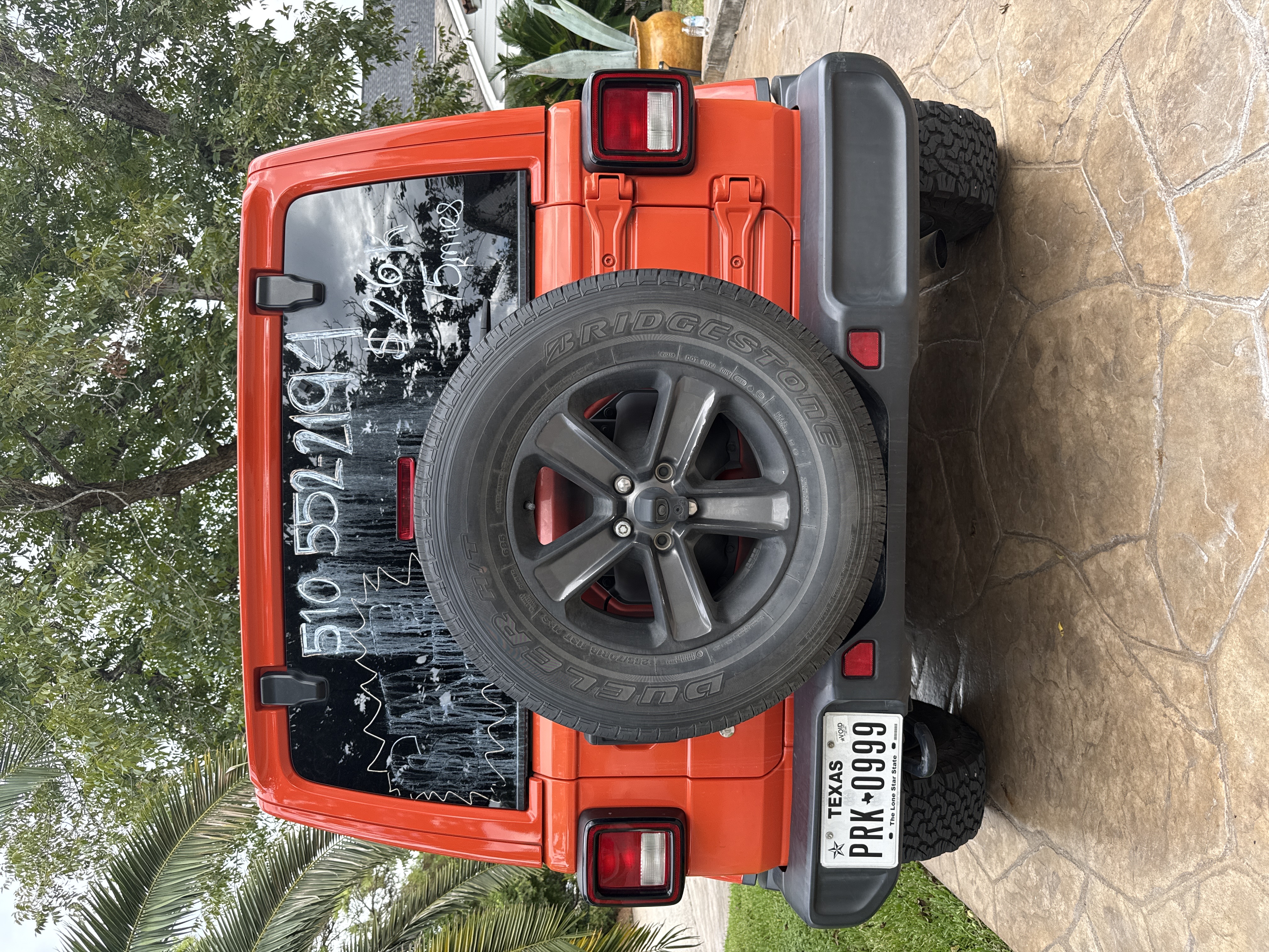 Used 2020 Jeep Wrangler Unlimited Sahara w/ Uconnect 4C Nav & Sound Group AWD/4WD image 9