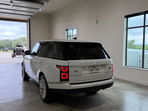 Used 2021 Land Rover Range Rover P525 Westminster Edition AWD/4WD image 6