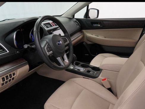 Used 2016 Subaru Outback 2.5i Premium AWD/4WD image 17