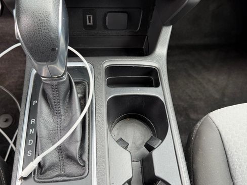 Used 2018 Ford Escape SE FWD image 28