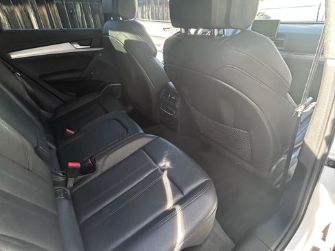 Used 2020 Audi SQ5 Premium Plus w/ Premium Plus Package image 13