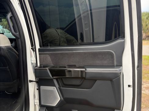 Used 2023 Ford F150 Lightning Platinum AWD/4WD image 15