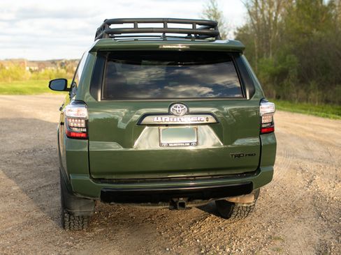 Used 2020 Toyota 4Runner TRD Pro AWD/4WD image 6