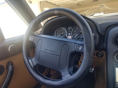 Used 1994 MAZDA MX-5 Miata image 21