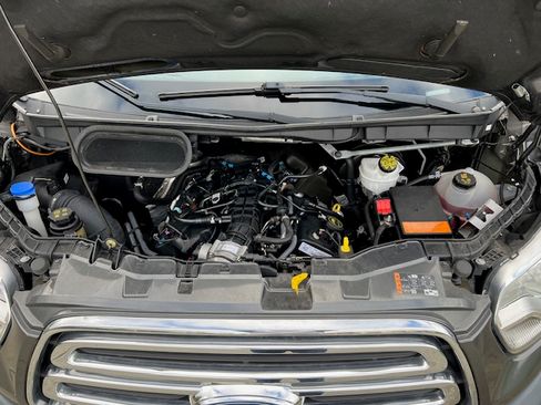 Used 2017 Ford Transit 350 XLT image 27