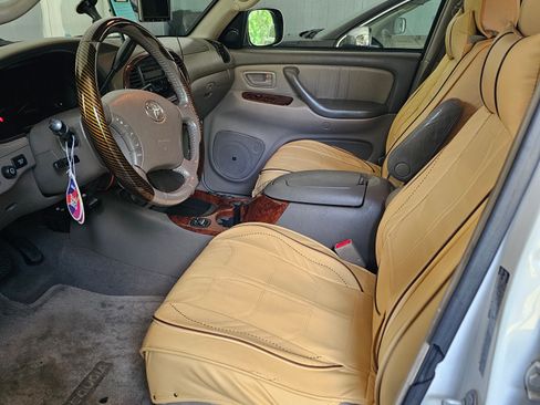 Used 2005 Toyota Sequoia Limited AWD/4WD image 15