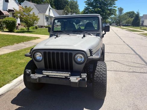Used 2002 Jeep Wrangler SE AWD/4WD image 2