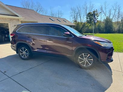 Used 2019 Toyota Highlander XLE