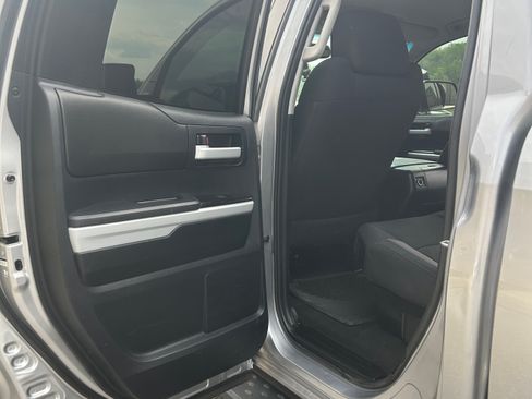 Used 2015 Toyota Tundra SR5 image 15