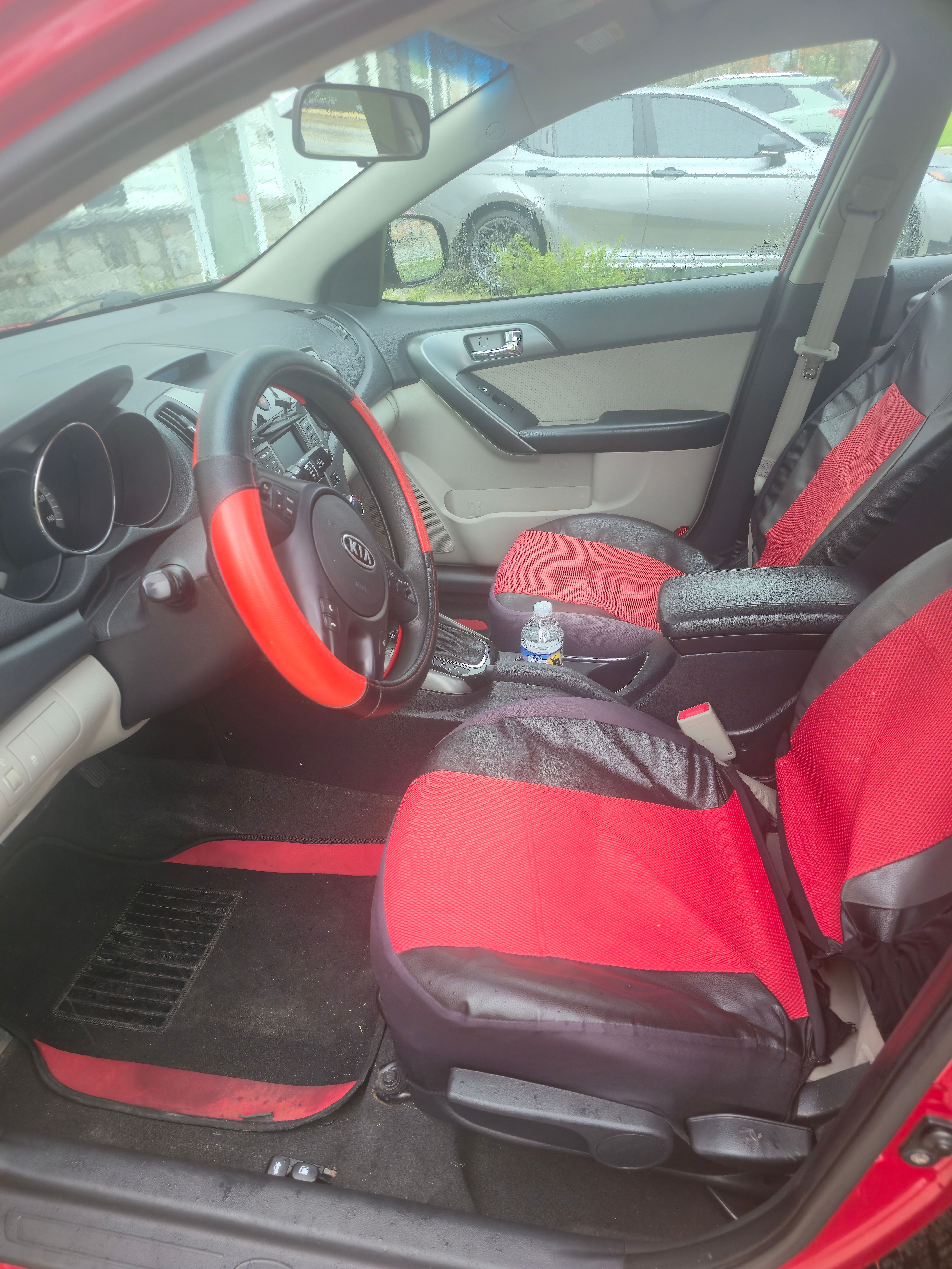 Used 2013 Kia Forte EX FWD image 10