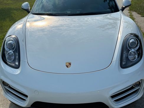 Used 2014 Porsche Cayman RWD image 2