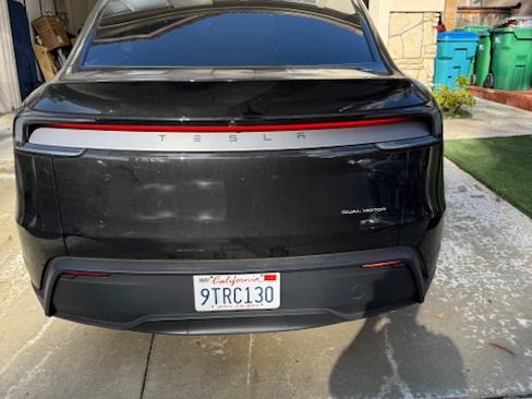 Used 2026 Tesla Model Y Long Range image 4