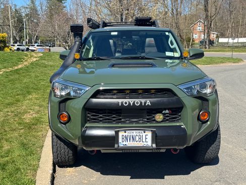 Used 2020 Toyota 4Runner TRD Pro image 2