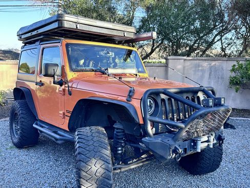 Used 2013 Jeep Wrangler Sport image 32