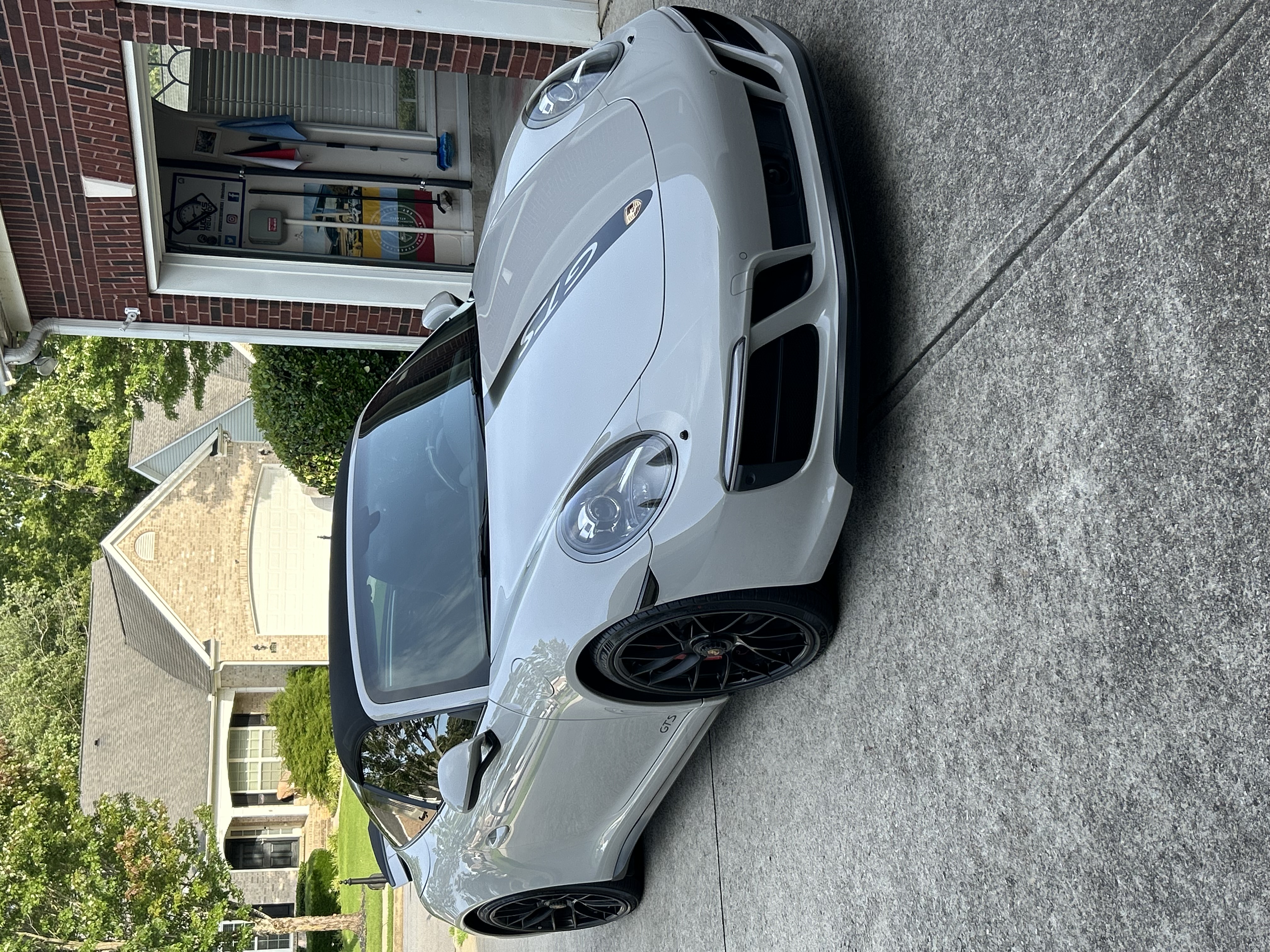 Used 2018 Porsche 911 Targa 4 GTS AWD/4WD image 12