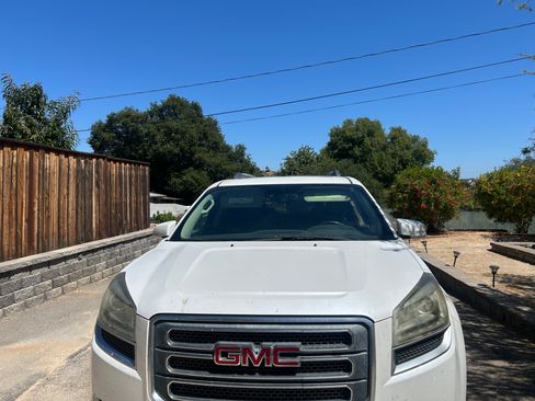 Used 2016 GMC Acadia SLT w/ Open Road Package FWD image 1