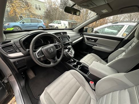 Used 2018 Honda CR-V LX image 6