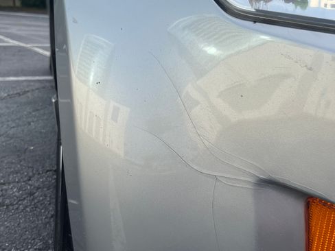 Used 2005 Nissan 350Z Touring RWD image 23