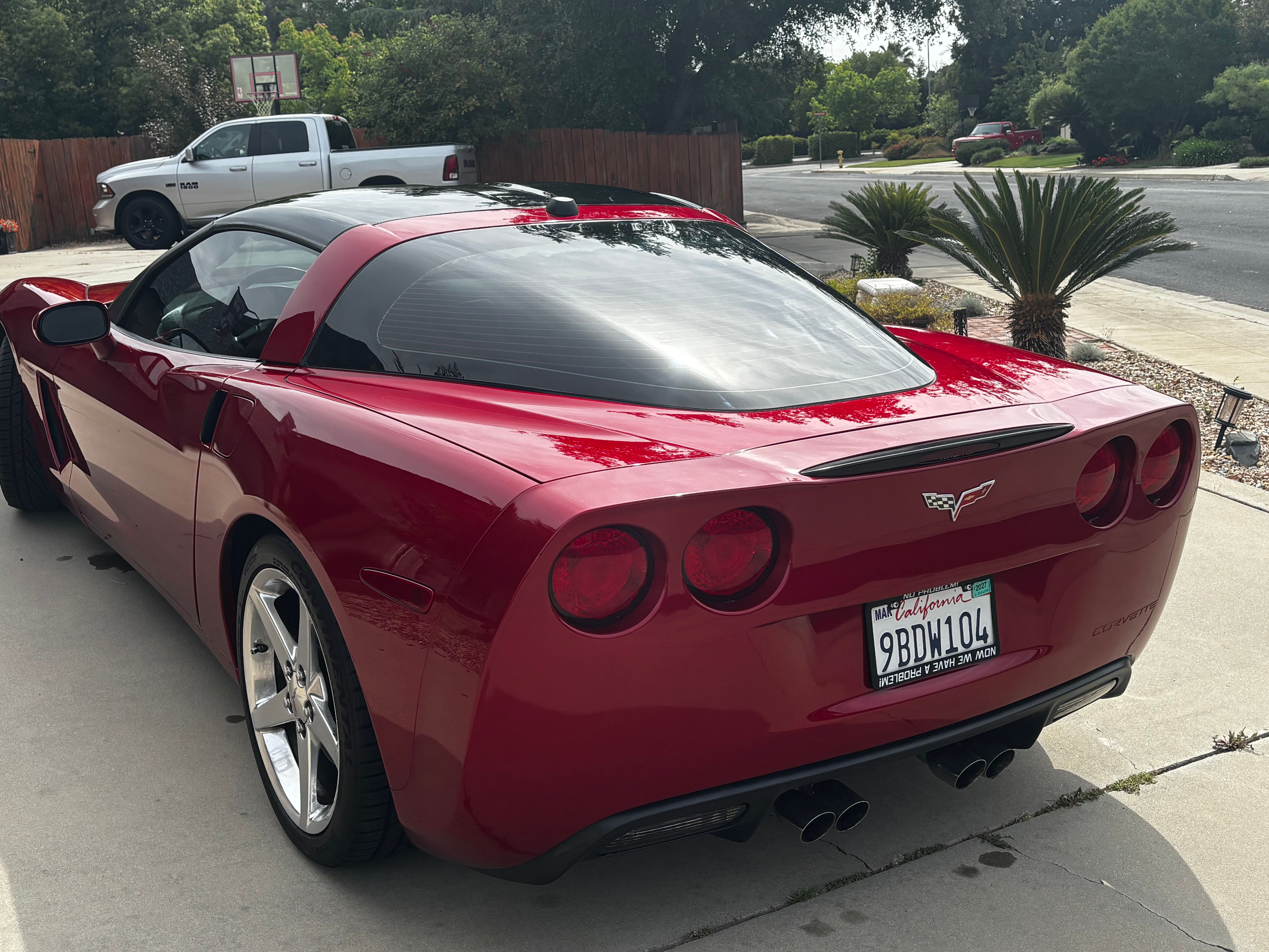 Used 2005 Chevrolet Corvette Coupe w/ Preferred Equipment Group RWD image 4