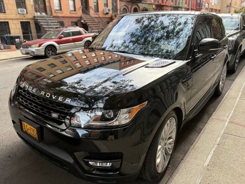 Used 2016 Land Rover Range Rover Sport Supercharged AWD/4WD image 13