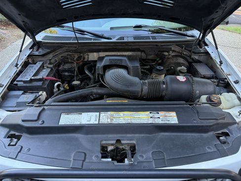 Used 2000 Ford Expedition Eddie Bauer AWD/4WD image 9