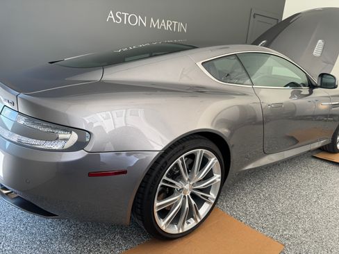 Used 2014 Aston Martin DB9 Coupe image 2