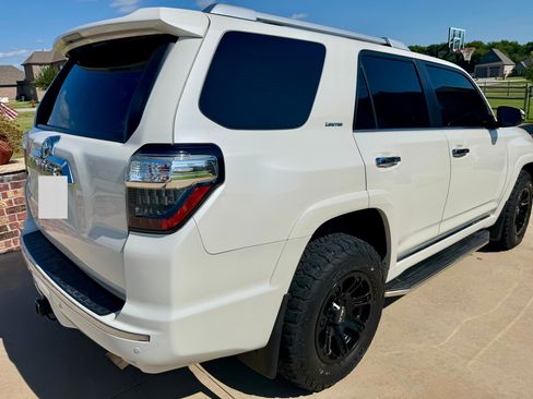 Used 2017 Toyota 4Runner Limited AWD/4WD image 5