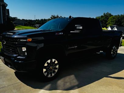 Used 2024 Chevrolet Silverado 2500 Custom w/ Custom Value Package