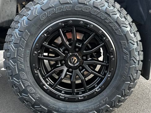 Used 2013 Ford F150 Lariat w/ Luxury Equipment Group image 23