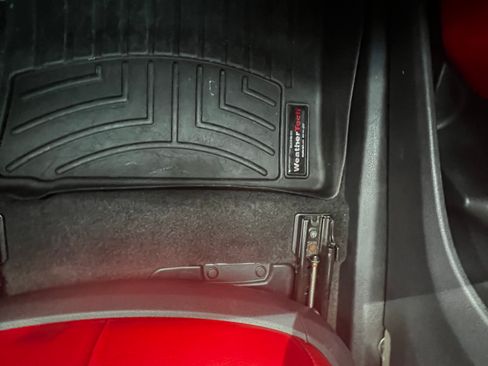 Used 2018 Toyota Camry XSE image 19