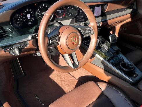 Used 2021 Porsche 911 Carrera image 30