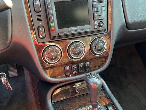 Used 2005 Mercedes-Benz ML 350 4MATIC image 8