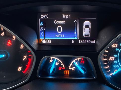 Used 2015 Ford Escape SE w/ Equipment Group 201A AWD/4WD image 32