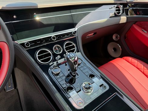 Used 2020 Bentley Continental GT AWD/4WD image 23
