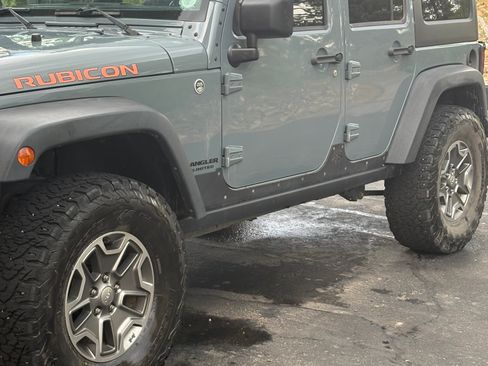 Used 2014 Jeep Wrangler Unlimited Rubicon w/ Connectivity Group image 6