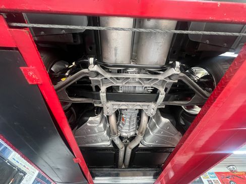 Used 2007 Chevrolet Corvette Z06 w/ Preferred Equipment Group RWD image 19