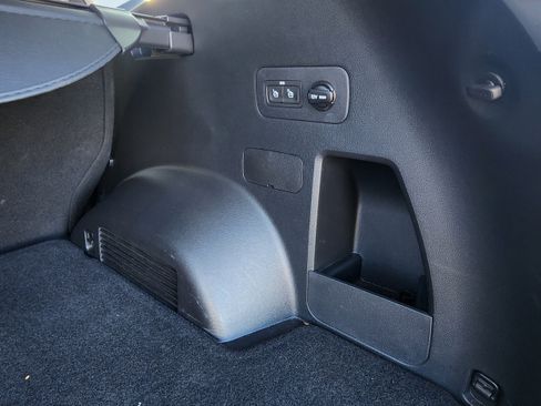 Used 2023 Hyundai Santa Fe Limited image 13