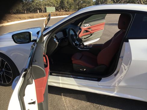 Used 2022 BMW 430i Coupe w/ M Sport Package image 24