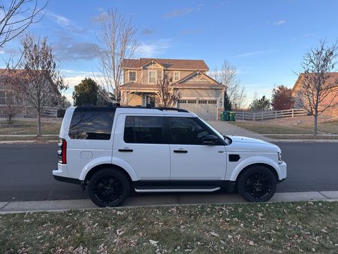 Used 2016 Land Rover LR4 HSE Silver Edition image 21