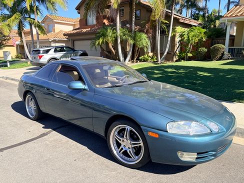 Used 1995 Lexus SC 300 Coupe RWD image 8