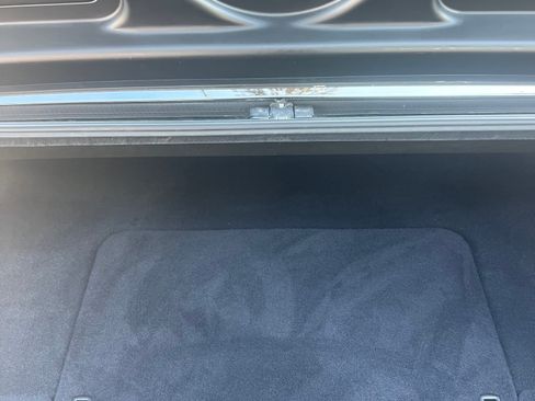 Used 2004 Chevrolet Corvette Convertible w/ Preferred Equipment Group image 19