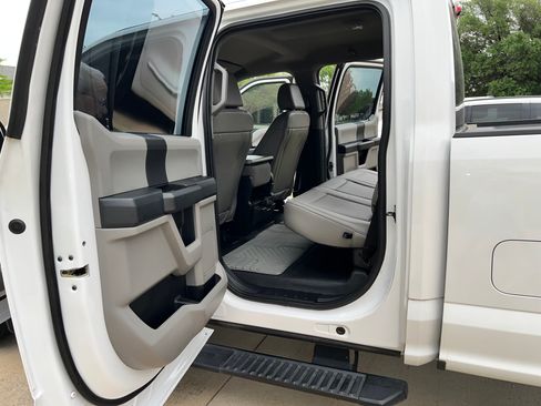 Used 2020 Ford F350 XL w/ Power Equipment Group RWD image 6