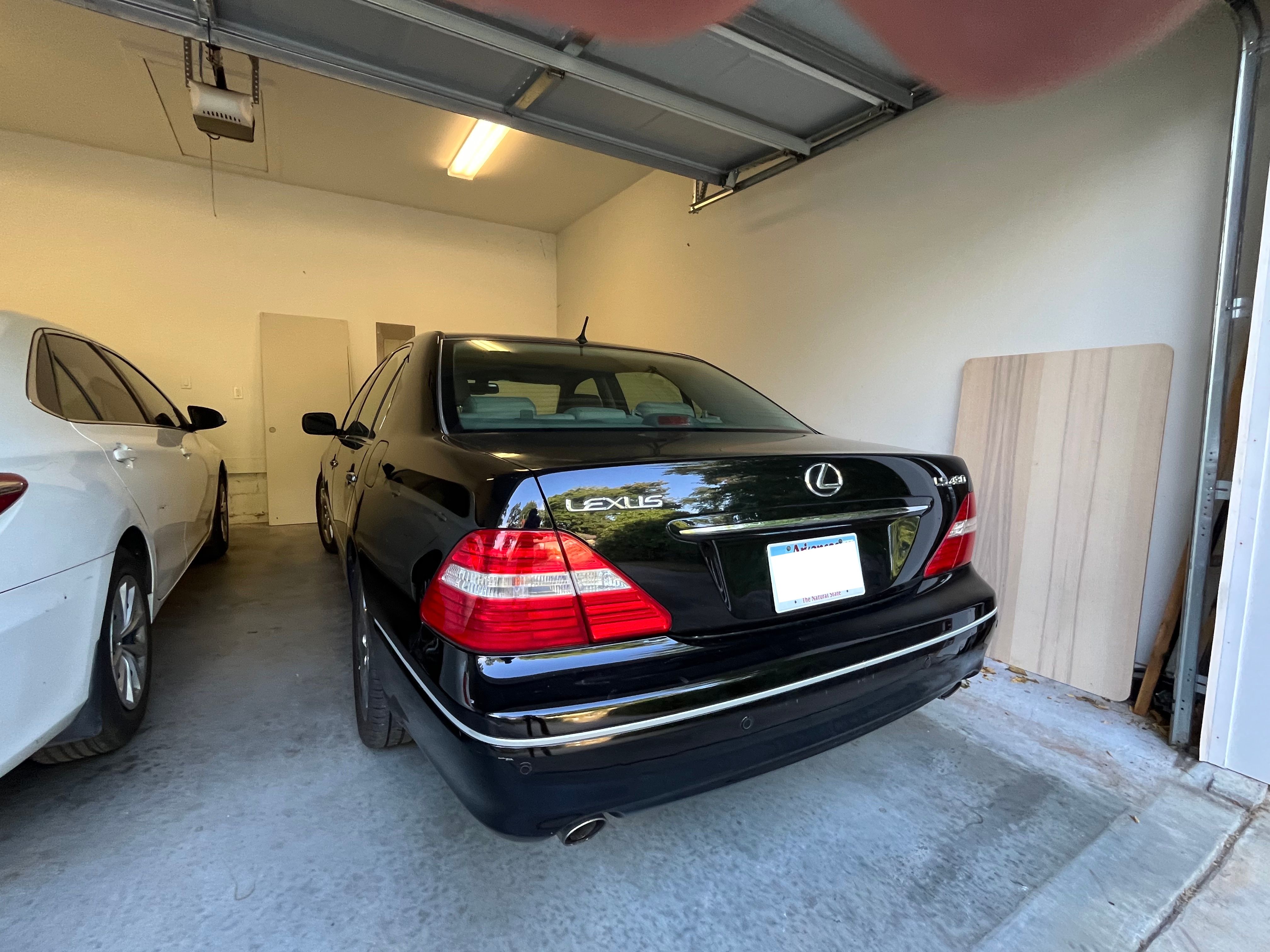 Used 2005 Lexus LS 430 RWD image 12