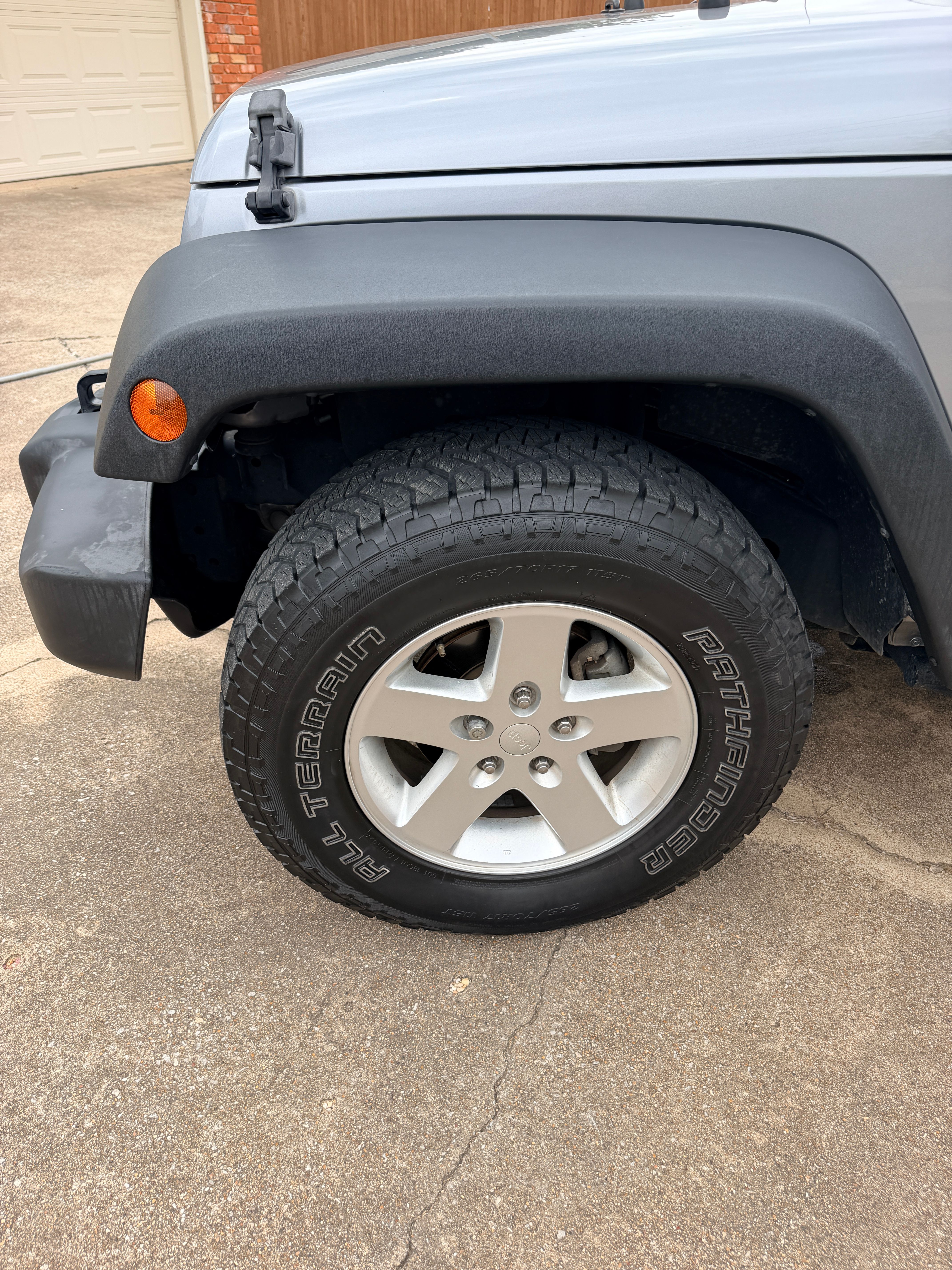 Used 2015 Jeep Wrangler Unlimited Sport w/ Quick Order Package 24S AWD/4WD image 10
