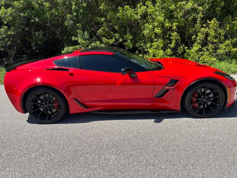 Used 2018 Chevrolet Corvette Grand Sport RWD image 18